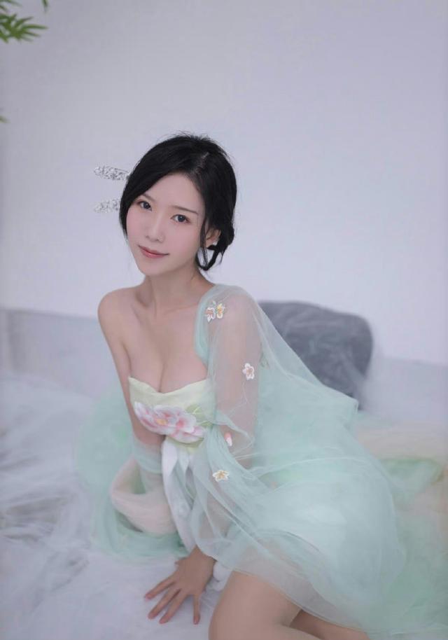 居家慵懒热门视频